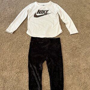 Nike Girls Outfit - Size 2T